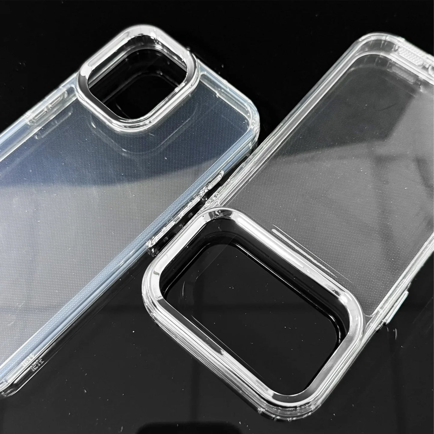 Transparent Silicone Phone Case for IPhone 17 IPhone 17Pro Max Shockproof Transparent Bumper Soft Clear Cover Luxury Metal Case